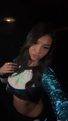 Thanks to my spotlights🤭