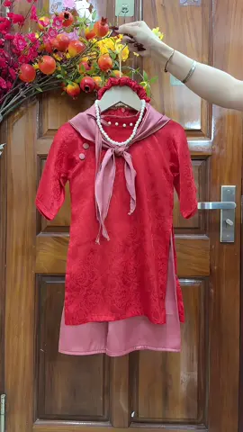 Bộ áo dài cho bé gái #tiemmeken #aodaibegai #aodaitet #aodaitetchobe #boaodaichobe 