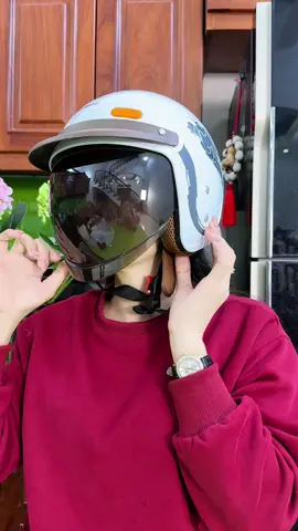 Mũ bảo hiểm cao cấp masontex kính âm #mubaohiem #mubaohiemcokinh #mubaohiemmasontex #xuhuongtiktok2025 #lycocham1987 