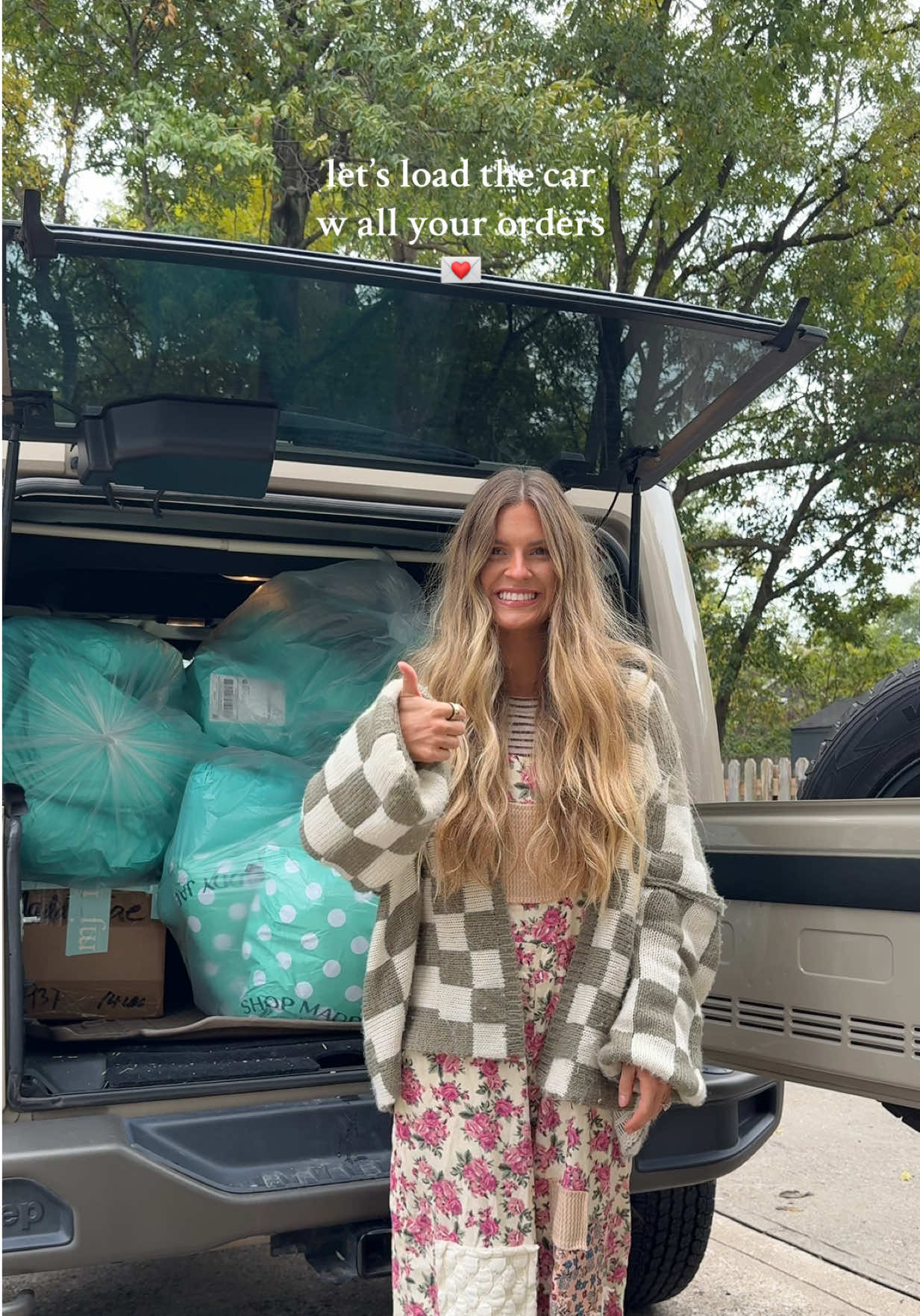 Serisouly feel like I’m dreaming 💌☁️ thank you for all the love yall never fail to amaze me w so much support ❤️ #entrepreneur #SmallBusiness #orders #packorderswithme 