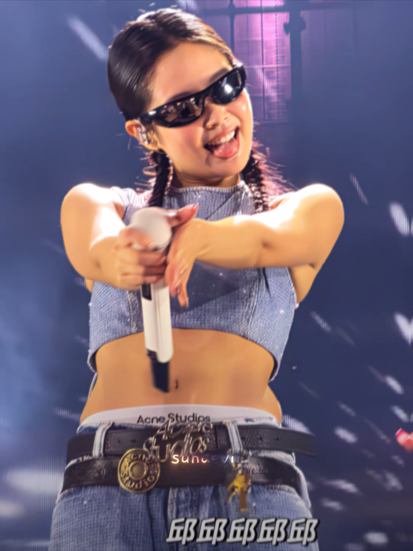 we're just starting with the edits! .  #fyp #concert #blackpink #jennie #edit  . jennie solo outfit at deadline concert in Jakarta Indonesia day 1 starlight quality fancam edit 4k