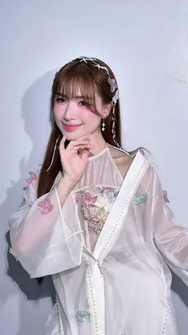 Chị iu Hoà Minzy hoá thần tiên tỷ tỷ xinhh xĩuuu.. rụng rời với nhan sắc này 🌷🫶🏼 #hoaminzy 