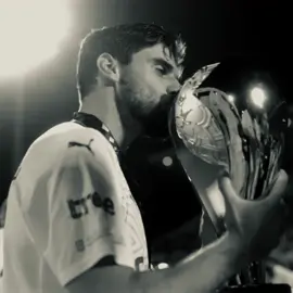 اسطورتي 💙☝🏻 #B #الهلال #rubenneves #neves4ever 