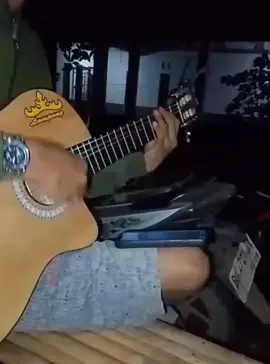 ku tak bisa menggapai mu 😔 #powerchord #antaraadadantiada #utopia #covergitar #fyp 