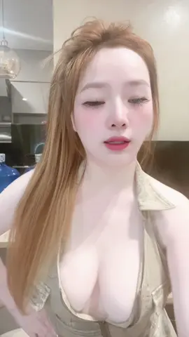 𝐁𝐚̂𝐲 𝐠𝐢𝐨̛̀ 𝐚𝐧𝐡 𝐜𝐮̛́ 𝐭𝐡𝐚̆̉𝐧𝐠 𝐭𝐡𝐚̆́𝐧 𝐧𝐨́𝐢 𝐫𝐚 ...#xuhuongtiktok 