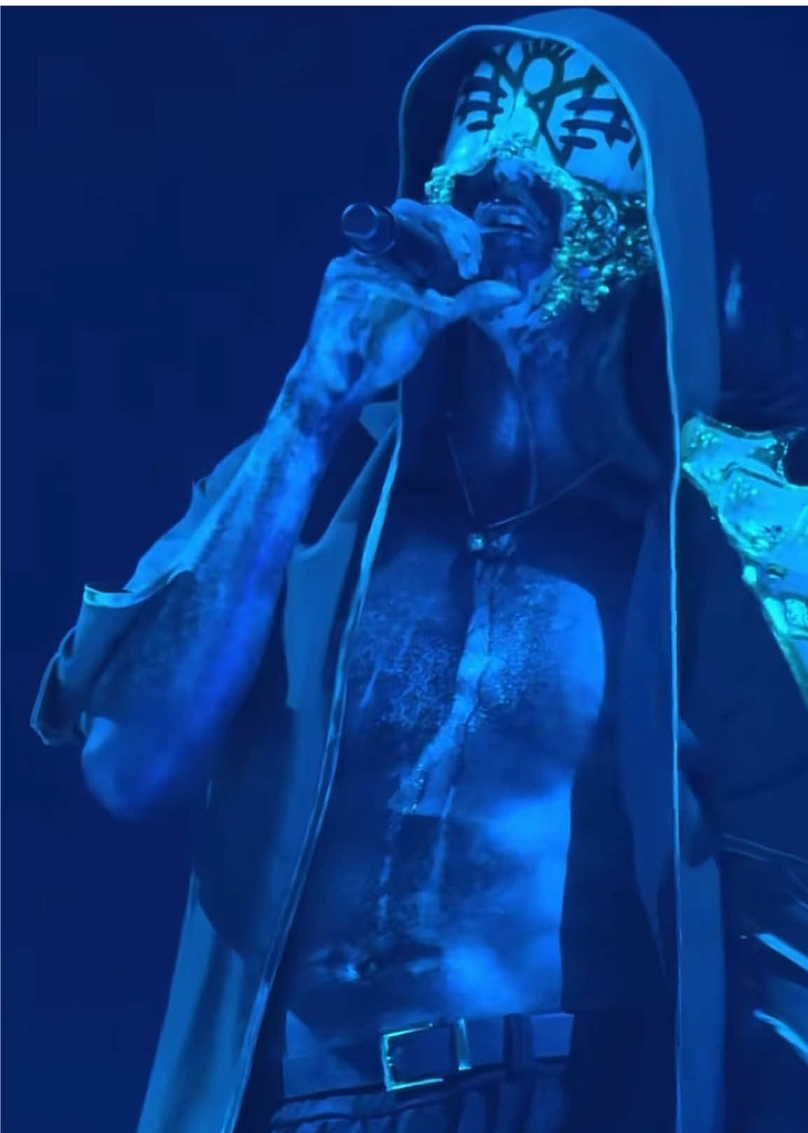 Breathe out baby, don’t hold it in 😮‍💨😮‍💨 #sleeptoken #sleeptokenedit #sleeptokenworship #sleeptokenvessel 