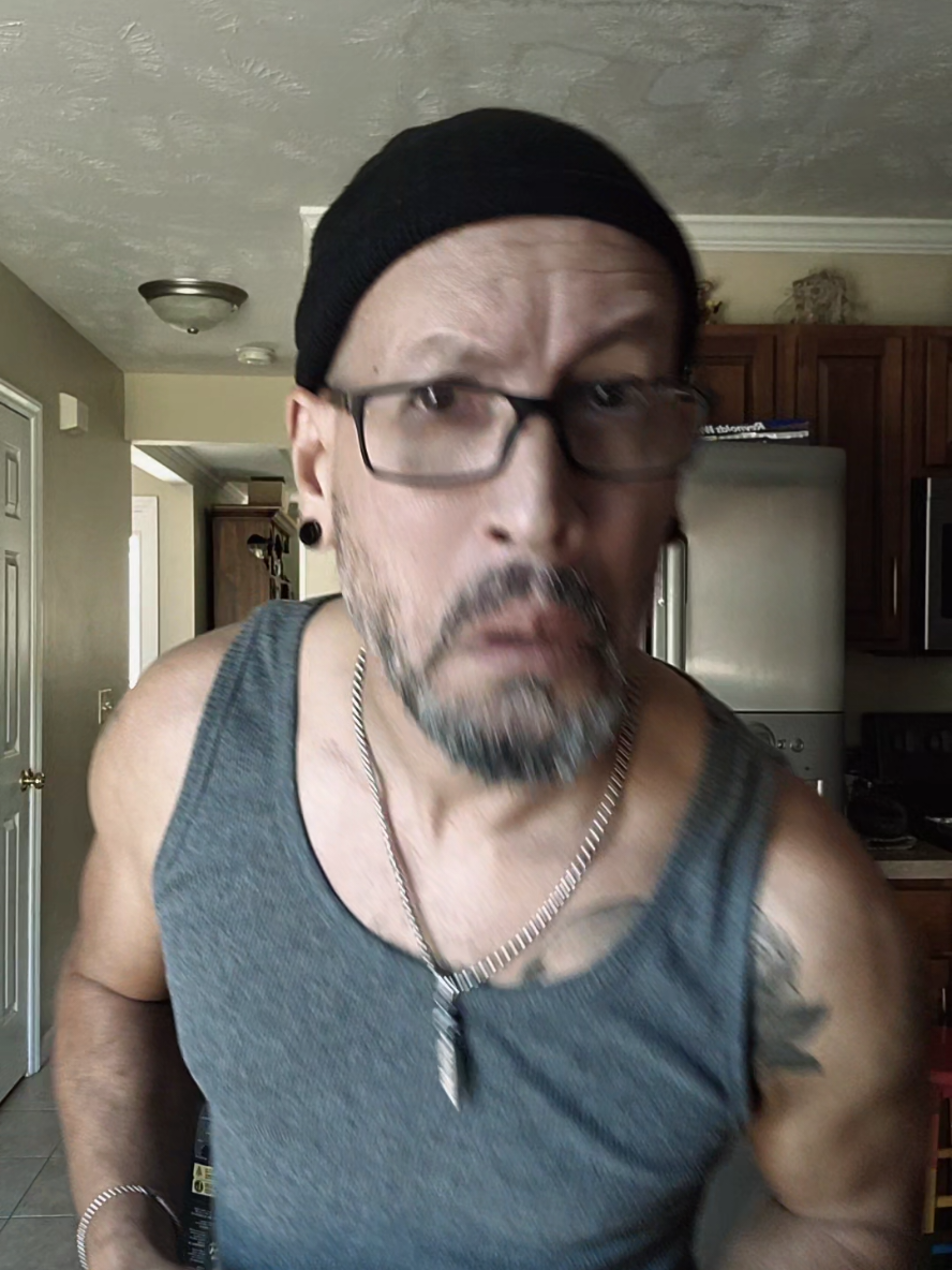 what just happened? #thatguylos #stayweird @IAmArankai #bringfunback 