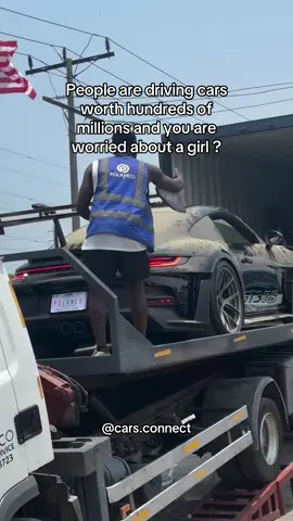 Be fr 💀  . #lagos #carsconnect #fyp #foryou #porsche 