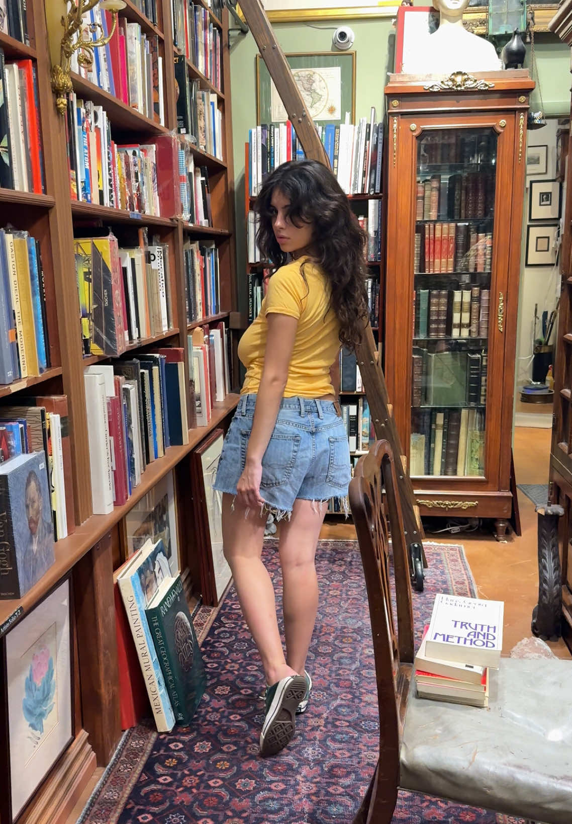 so many stories to be told… #library #book #read #story 