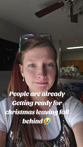 im not ready to give up pumpkin spice! We still have november its not christmas yet 😭#holidays#fall#christmas#thanksgiving#halloween 