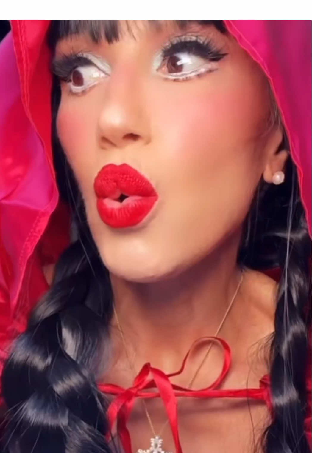 happy halloween from me + my big bad wolf 🐺 💋 gx 