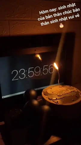 #capcut 02/11/2025 hôm nay sinh nhật tôi đó. Ở lại vài giây chúc mừng tuổi mới với tôi nhé<3 #xuhuong #sinhnhatvuive 