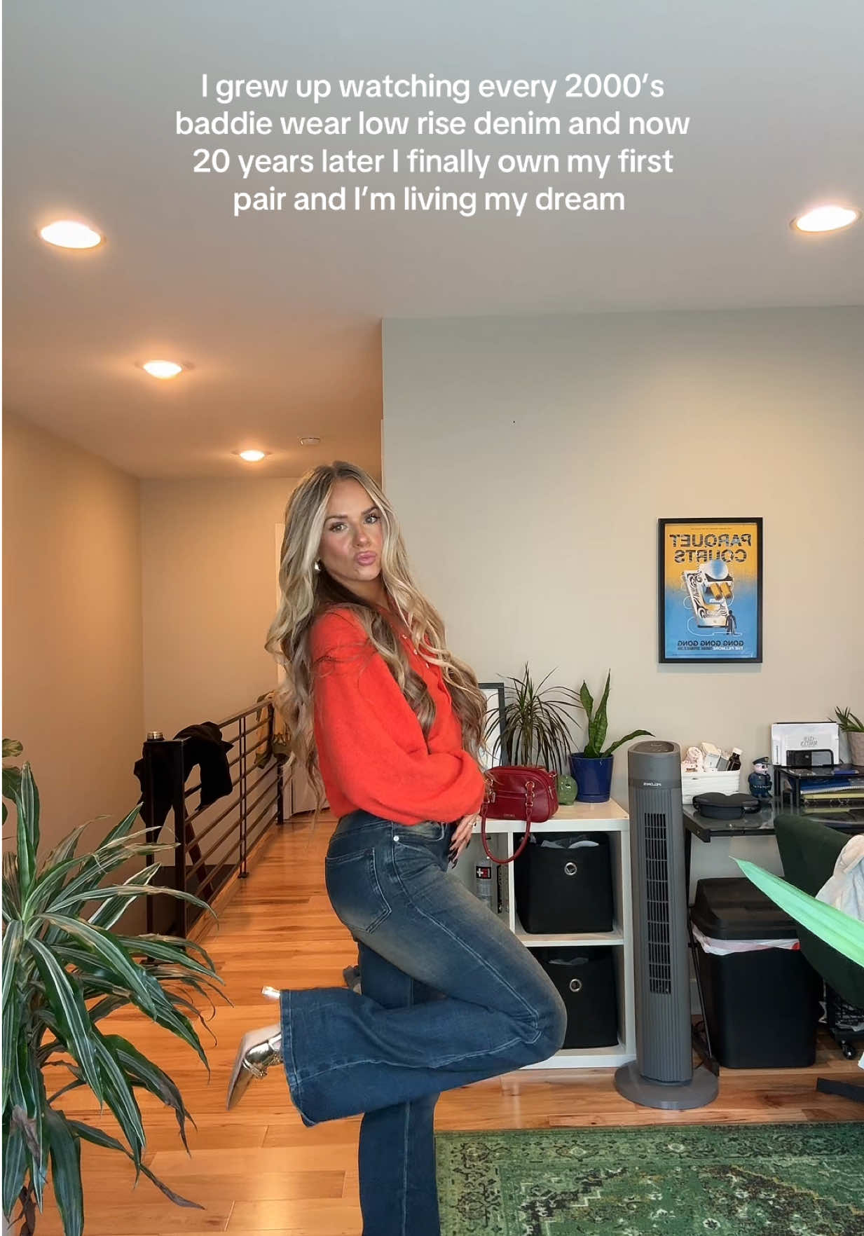 I feel like I need a flip phone asap @PEPPERMAYO 