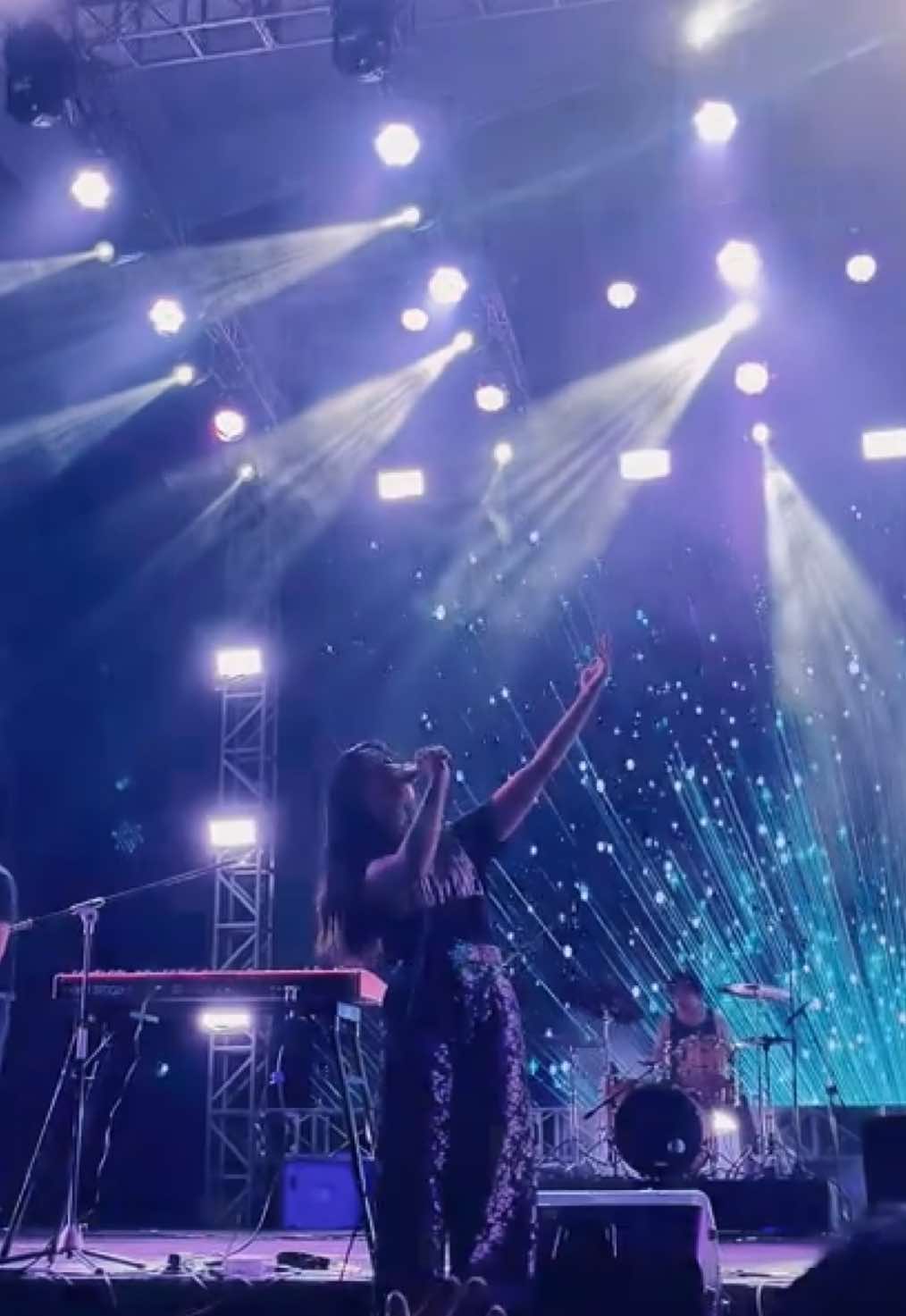 You can call me anything you want babe 😗 #realityclub #anythingyouwant #rockincelebes2025 