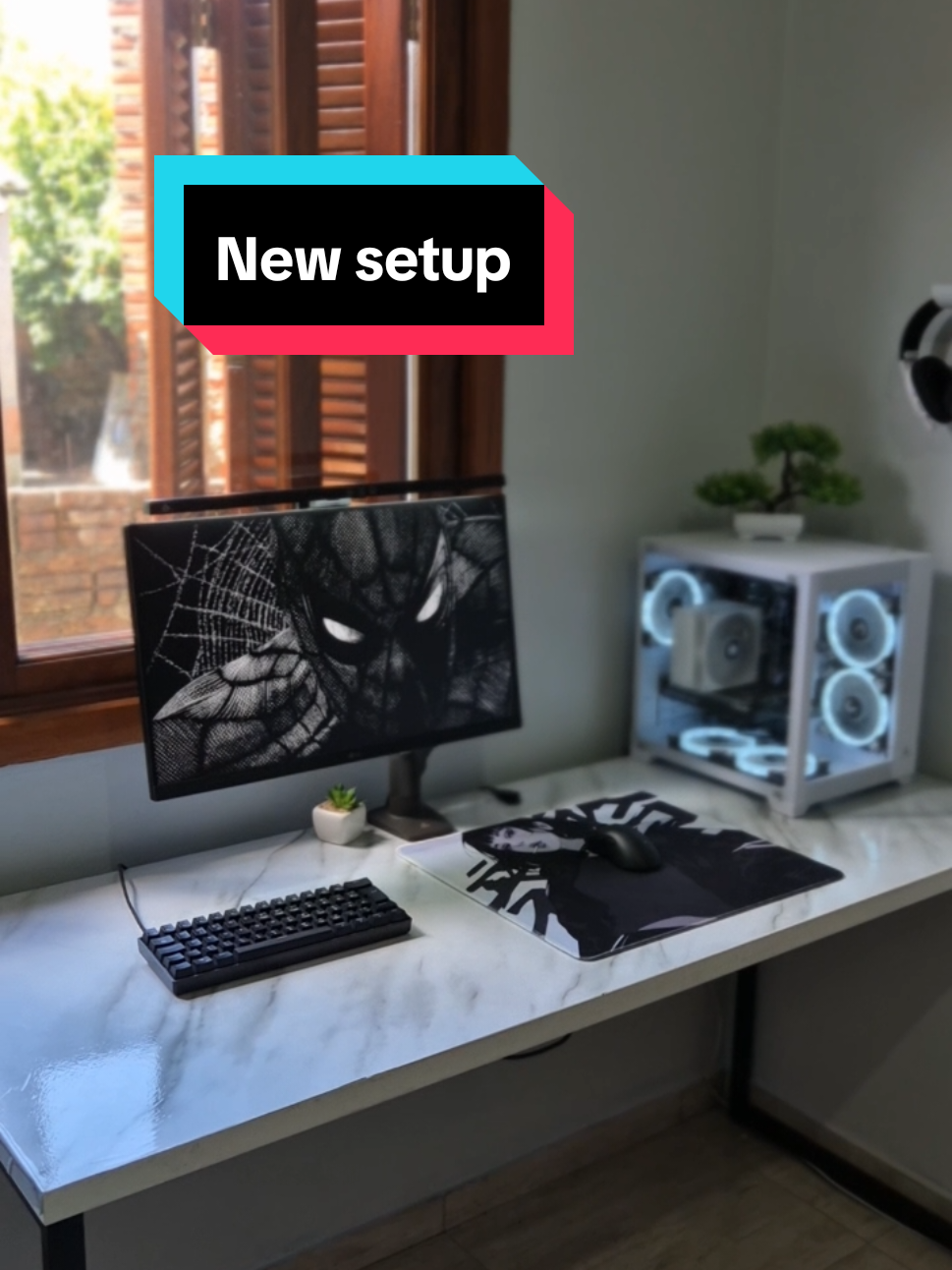 new setup🤩 (coisas por vim ainda) #setup #newsetup #pcgaming #techtok #setupinspiration 