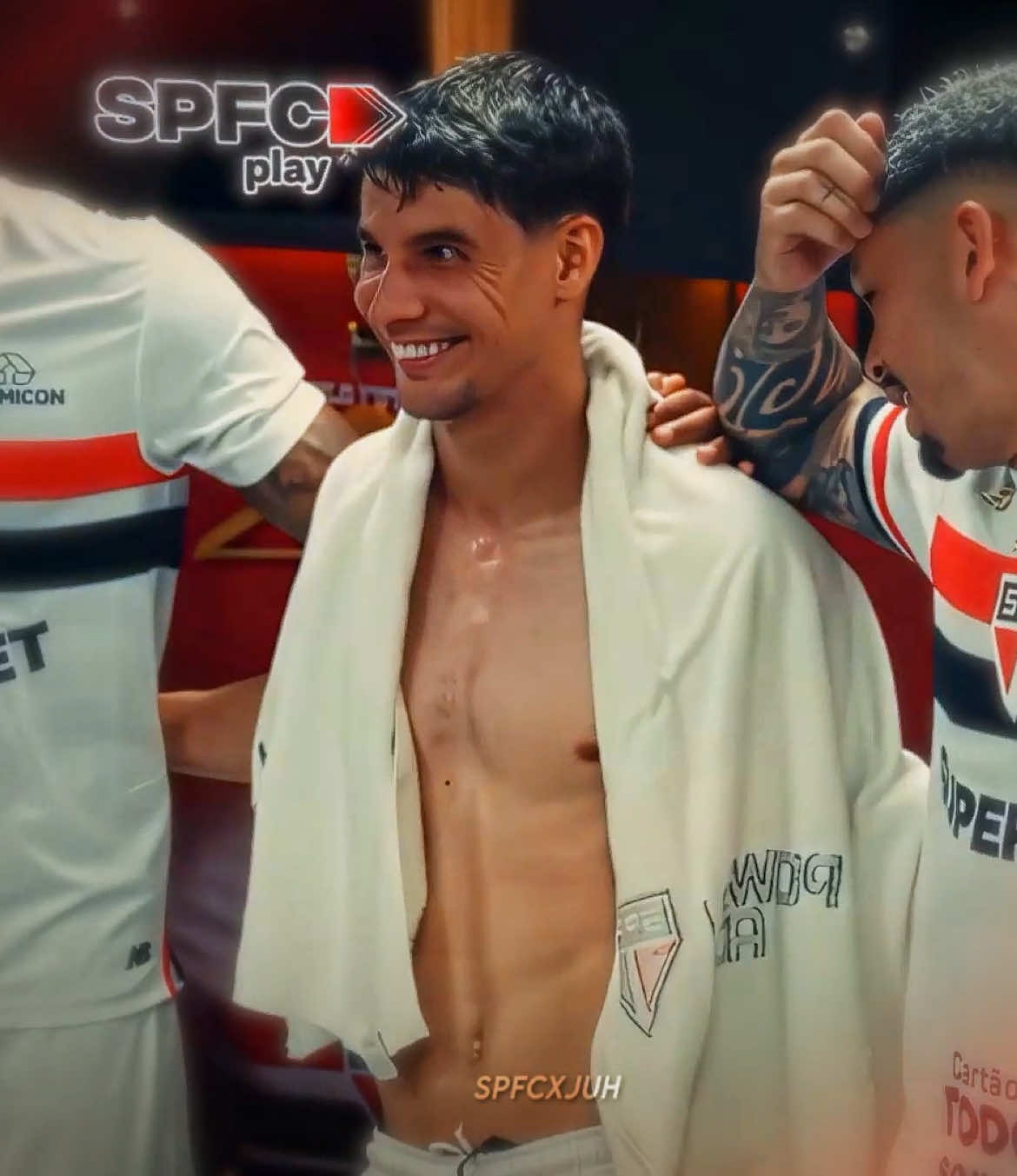 Esperto demais🤣, saudade de ver ele jogando bem🙏🏽 | #foryou #spfcxjuh #viral_video #ferreirinhaspfc #foryoupage 