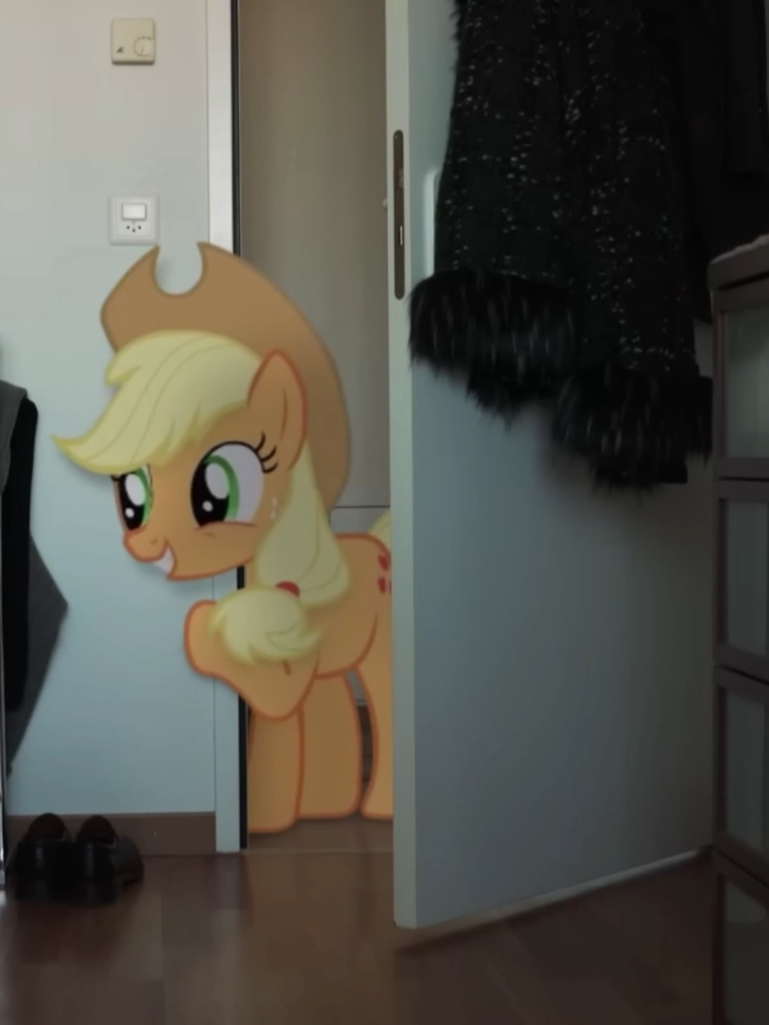 НАСТЫРНАЯ ЭПЛДЖЕК Ч4 (ютуб канал Hikan Studio) Озвучивала - @hiyorin.voice#рек #врек #переозвучка #озвучка #мемы #рекомендации #hikanstudio #аниметоп #аниме #озвучкамемов #дота #дота2приколы #кино #твич #озвучкакомиксов #флаттершай #тф2 #фурри #млп #млпэдит #искорка #эплджек#ночныереки #дубляж #13карт #добряканимация #рейнбоудэш #tf2 #мультик #school13 #анимация #уцц #помни #млпмемы #роблокс #игры #майнкрафт