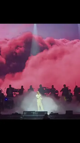 Opening pun dh best..  #disebalikakuhafizsuip #awanano 