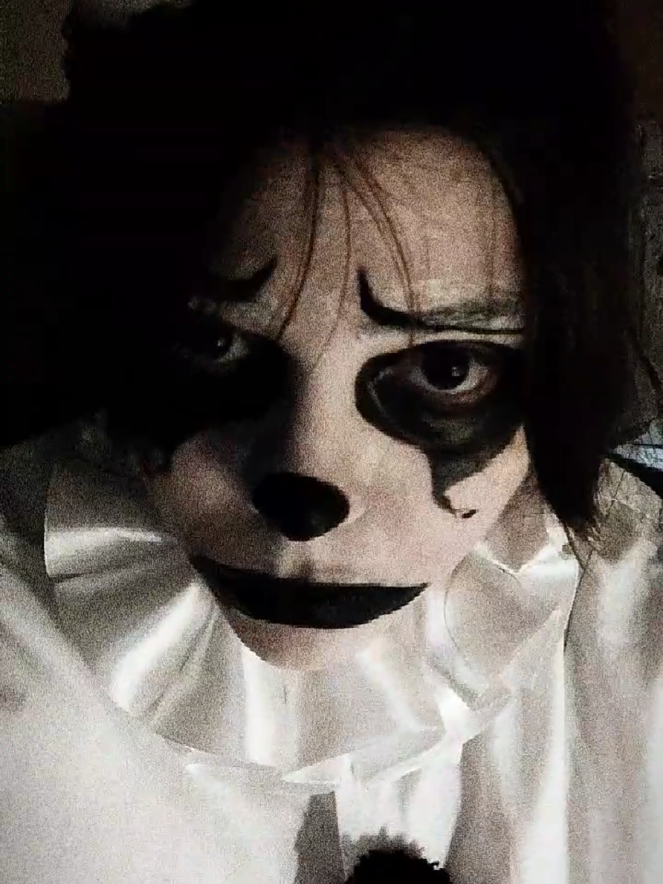 🤡 #halloween #clownmakeup #clown #wtf #recommendations 