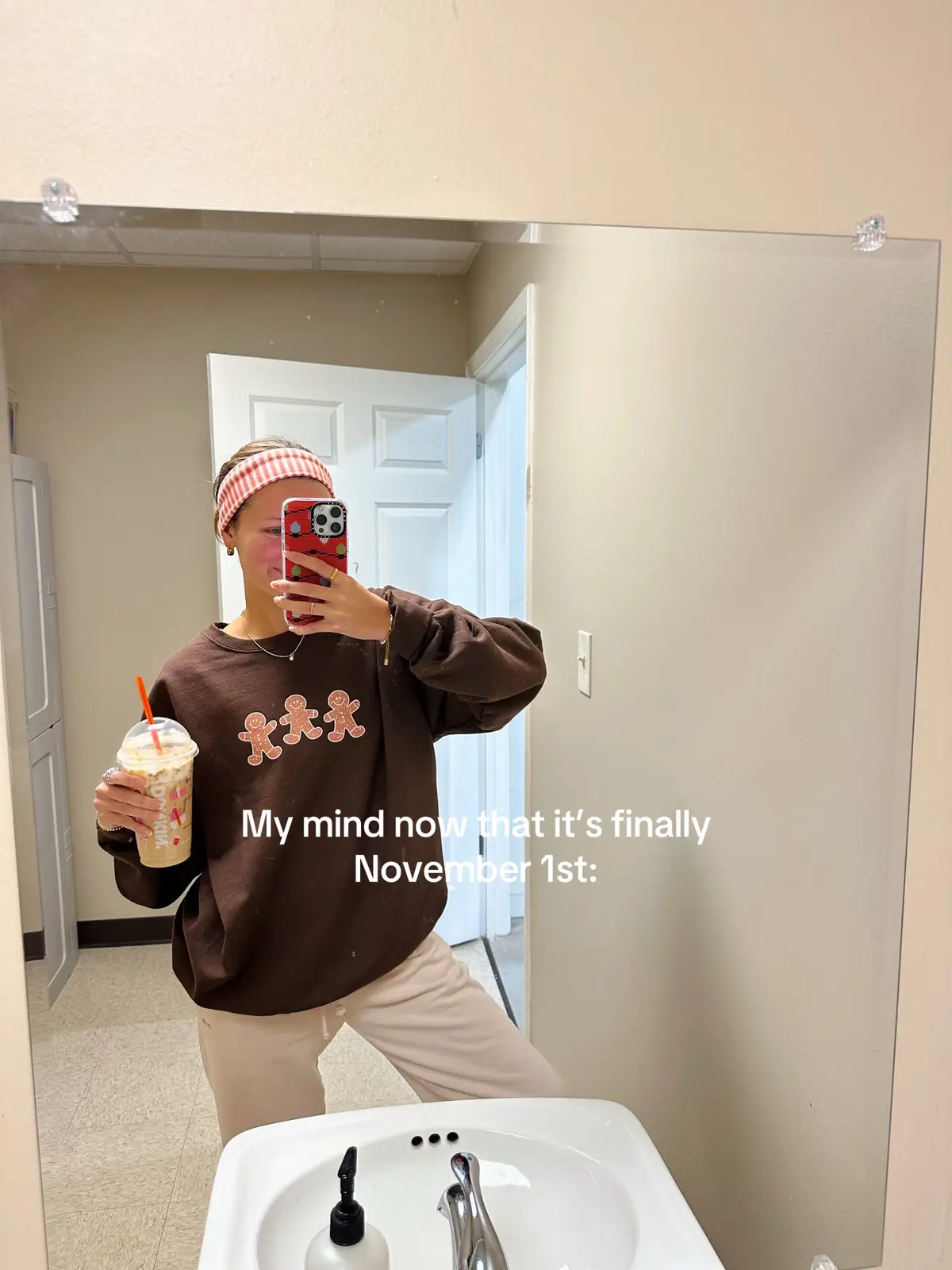 so excited for cozy fits & fun holiday activities!! 