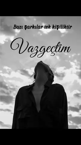 Heba olan dünlerime mi yanayım. Yoksa yaşadıklarıma mı yanayım.#kesfettengelenler #kesfeteall #kesfett #beniöneçıkart #kesfetteyizzzzz 