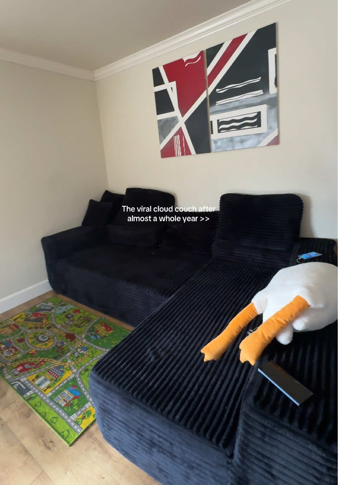 It’s still like new! We’ve had it through all the seasons & I can confirm it’s: 1. Not too hot in the summer  2. So warm & cozy in the winter  3. Easy to keep clean  4. Can be arranged 4 ways  5. Firmness doesn’t budge  6. Still soft  7. Best couch ever we have the mini circle one in our room <3  @CAODOC #fyp #cloudcouch #tiktokshopcreatorpicks #tiktokfalldealsforyou #blackfridaydeals 