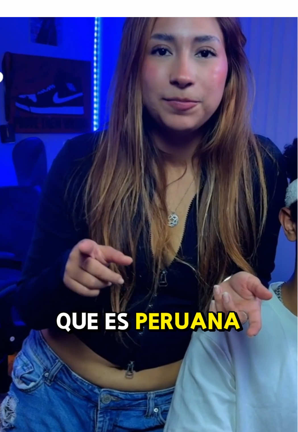 Existen peruanas lindas? @vlv_sol #viral #humor #peru #fyp #parari 