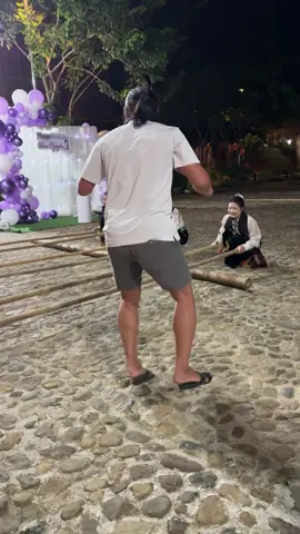 Này a zai có biết nhảy sạp hok???