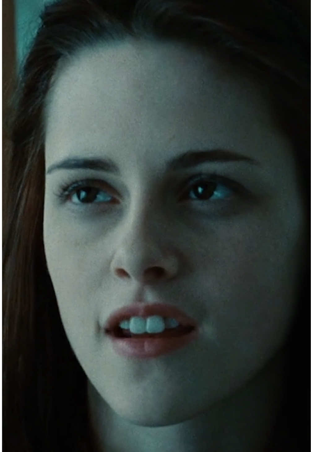 Replying to @Archie The Mini Ween You didn't think we were done with Twilight posts, did you? Now Streaming: The Complete Twilight Saga