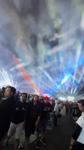 Aku tak aplod iki ae lur 