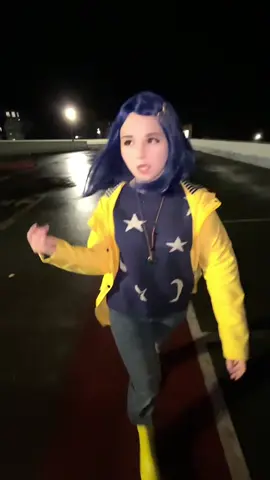 FRICKIN LOVE THIS VIDEO (filmed by the amazing @Kim sunoo) #coraline #coralinecosplay #halloween #cosplayfyp #fyp 