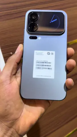 xiaomi 17pro max_512gb_12ram is available now🖇️07035351054✅