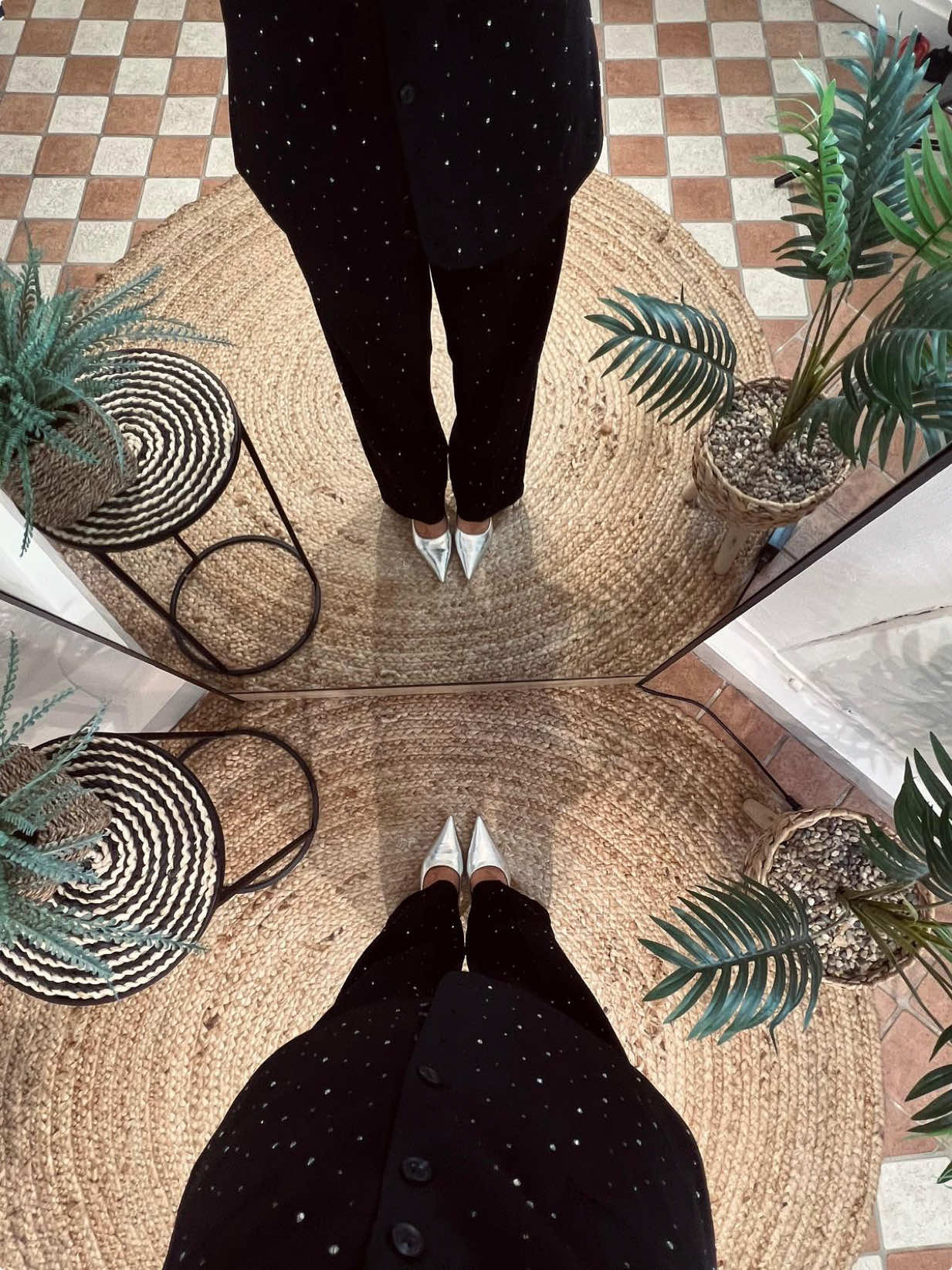 ✨ November calls for sparkles! ✨ Party season, we’re so ready for you 💃 Whether it’s casual sequin glam teamed with cosy knits or full-on sparkle co-ord sets, we’ve got the looks to take you through the season in style ✨🪩