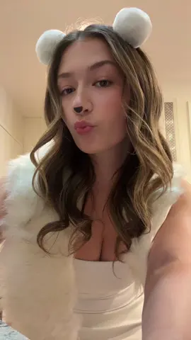 rawr🐻‍❄️🐻‍❄️ #halloween #halloweencostume 