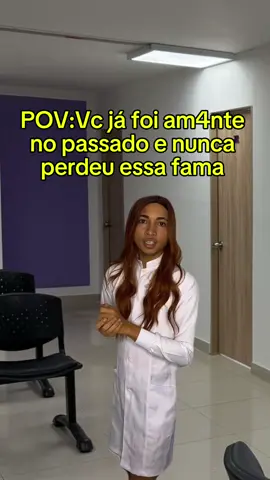 A fama nunca acaba, infelizmente HAHAHAHAHAHAHAHAHA