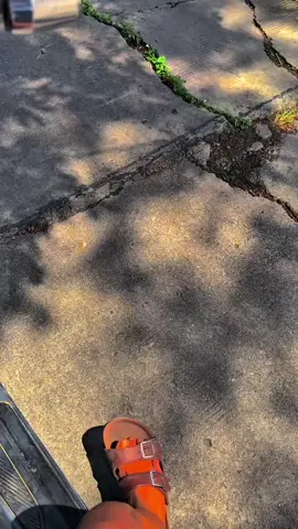 إذا أخطأتَ فَأَصْلِحِ الْخَطَأ, إِذَا فَشِلْتَ فَحَاوِلُ مَرَّةً -أُخْرَى إِذَا لَمْ تَسْتَطِعْ، فَتَعَلَّمْ. لَا تَتْرُكَ بَعْدَ مُحَاوَلَةٍ، وَاصِلِ الْمُحَاوَلَةَ Kalau salah perbaiki, kalau gagal coba lagi, kalau gak bisa pelajari. Jangan hanya mencoba sekali, cobalah berkali-kali. #vibes#pfypシ#murottal#hijrahyuk#fyppppppppppppppppppppppp 