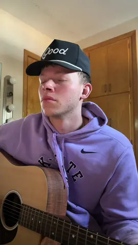 Pretty paper—pretty ribbons of Blue💙 #christmas #prettypaper 