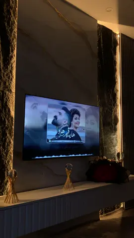 هـەنـدێـڪ جـاࢪ، وشـەڪـان قـابـیـلـۍ دەࢪبـࢪیـن نـیـن هـەࢪ لـەبـێـدەنـگـیـدا جـوانـتـرن🖤!