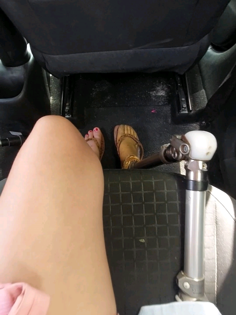 saindo da casa do namorado e indo ver minha irmãzinha #curiosidades #HistóriaDeSuperação #pcd #gemeassiamesas 