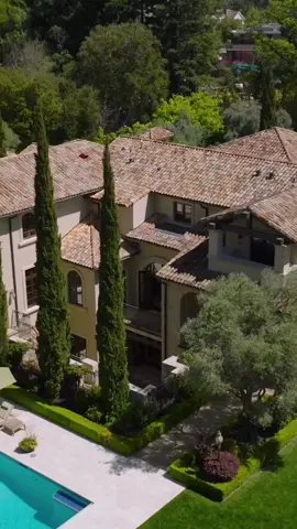An ode to outdoor elegance. From sunlit terraces to the saltwater pool and spa, every detail reflects timeless sophistication. Dine beneath the arbor, gather by the fire, and savor the tranquility of ancient olive trees and hand-crafted stone. A sanctuary of beauty and balance in the heart of Atherton California  35 Barry Lane, Atherton Offered at $24,988,000 35BarryLane.com 📹@realhometourinc . . #luxuryhomes #realestate #athertonca #californiarealestate #housetour 