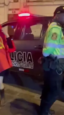 asustando tombos #halloweencostume #comunismo #perú🇵🇪 #fyp #marxismo 