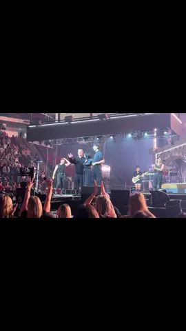 TAKE ME BACK TO OCTOBER 29th 🥹 @joejonas @Nick Jonas @Kevin Jonas @Jonas Brothers @Franklin jonas #joejonas #jonasbrothers #joejonasfans #raleighnc 