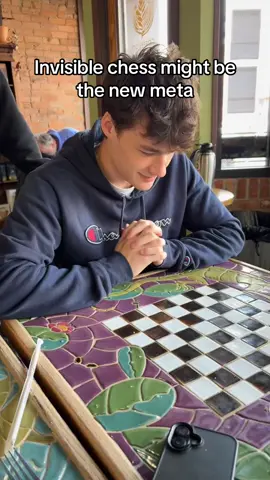 They actually pulled it off too😂 #chess #fyp #coffee #frankocean 