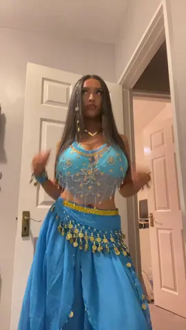 Aladin who???? #halloween #princessjasmine #aladin #foryoupage #fyp