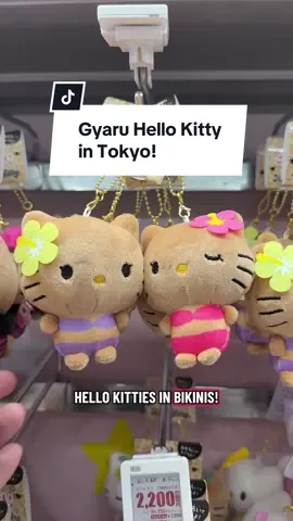 Is Gyaru hello kitty a recent thing or has it been a thing for a while?! #hellokitty #sanrio #gyaru #gal #japan 