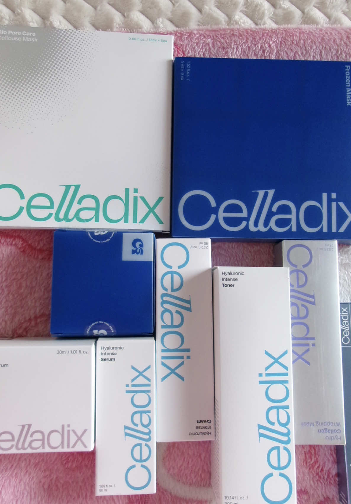 pore free @Celladix.US 🥰🤏🏾 #celladix #pores #facemask #skincare 