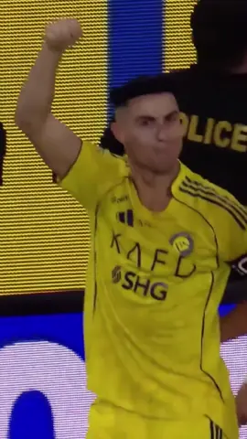 رونالدو والعرضه السعوديه بالعقال 🤩 #رونالدو #كريستيانو 