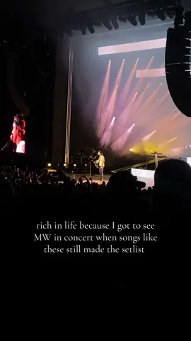 id sell my soul for another dangerous tour #morganwallen #countrymusic #syracuseny 