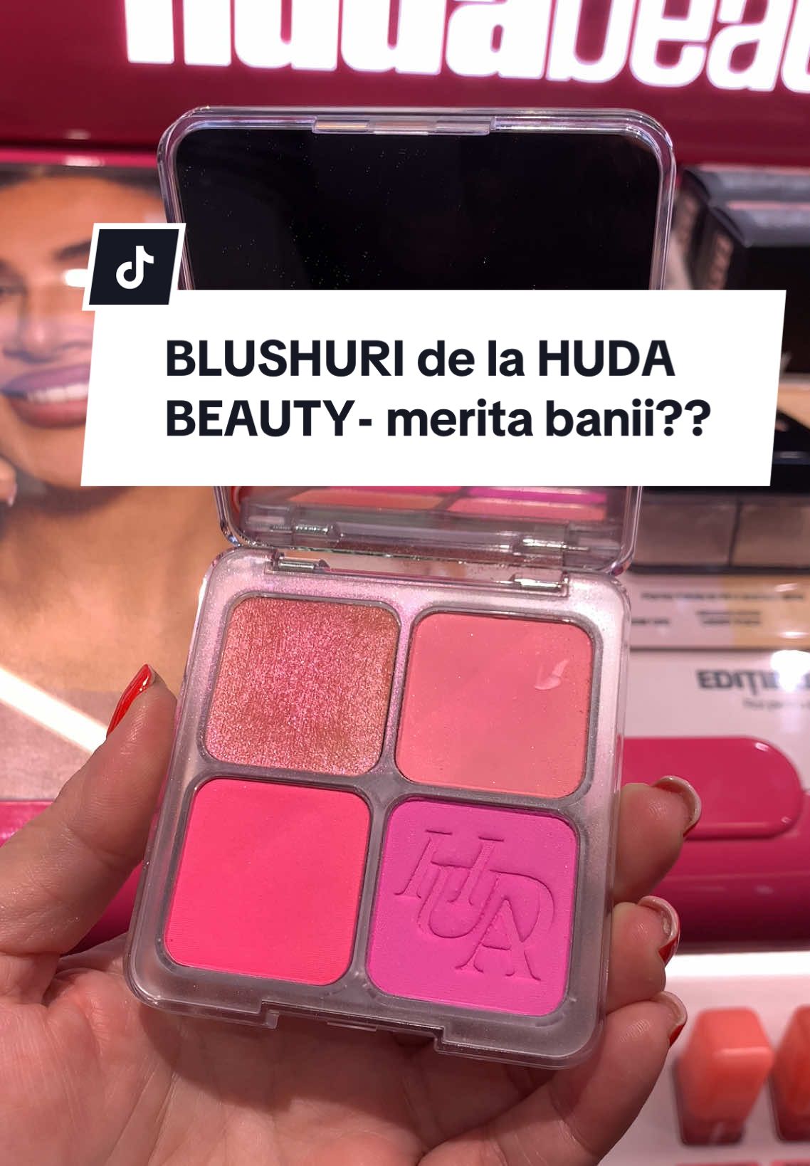 Chiar sunt curioasa de parerea voastra legata de noile blushuri de ma @Huda Beauty @Huda  din @Sephora Romania . Merita banii? Care paleta va place? #fyp #makeup #hudabeauty #hudabeautyblush #sephora 
