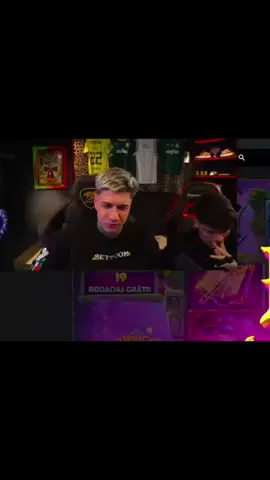 o joseph com vergonha tadinho que fofo #yurigoti #tropadogoti #yuri22 